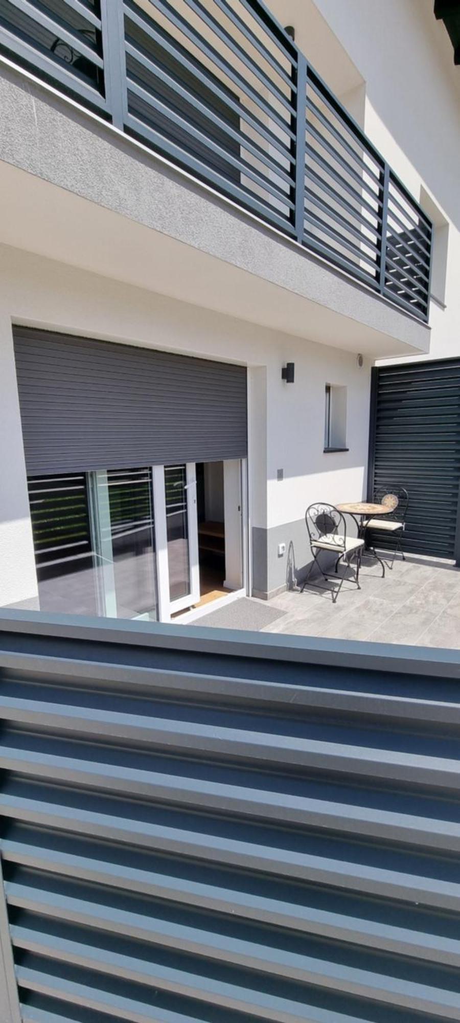 Naia Apartments Novo Mesto Bagian luar foto